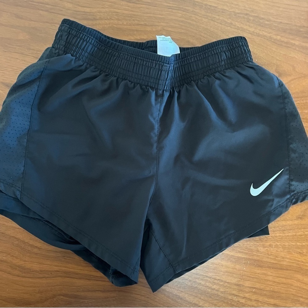 Nike women’s  Pro Elite Running Shorts Size XS Black